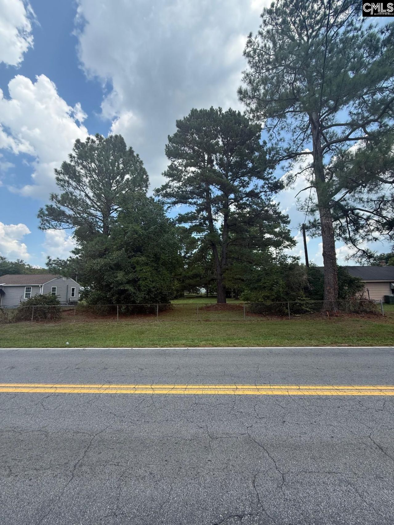 965 Boulevard Road  Photo 5