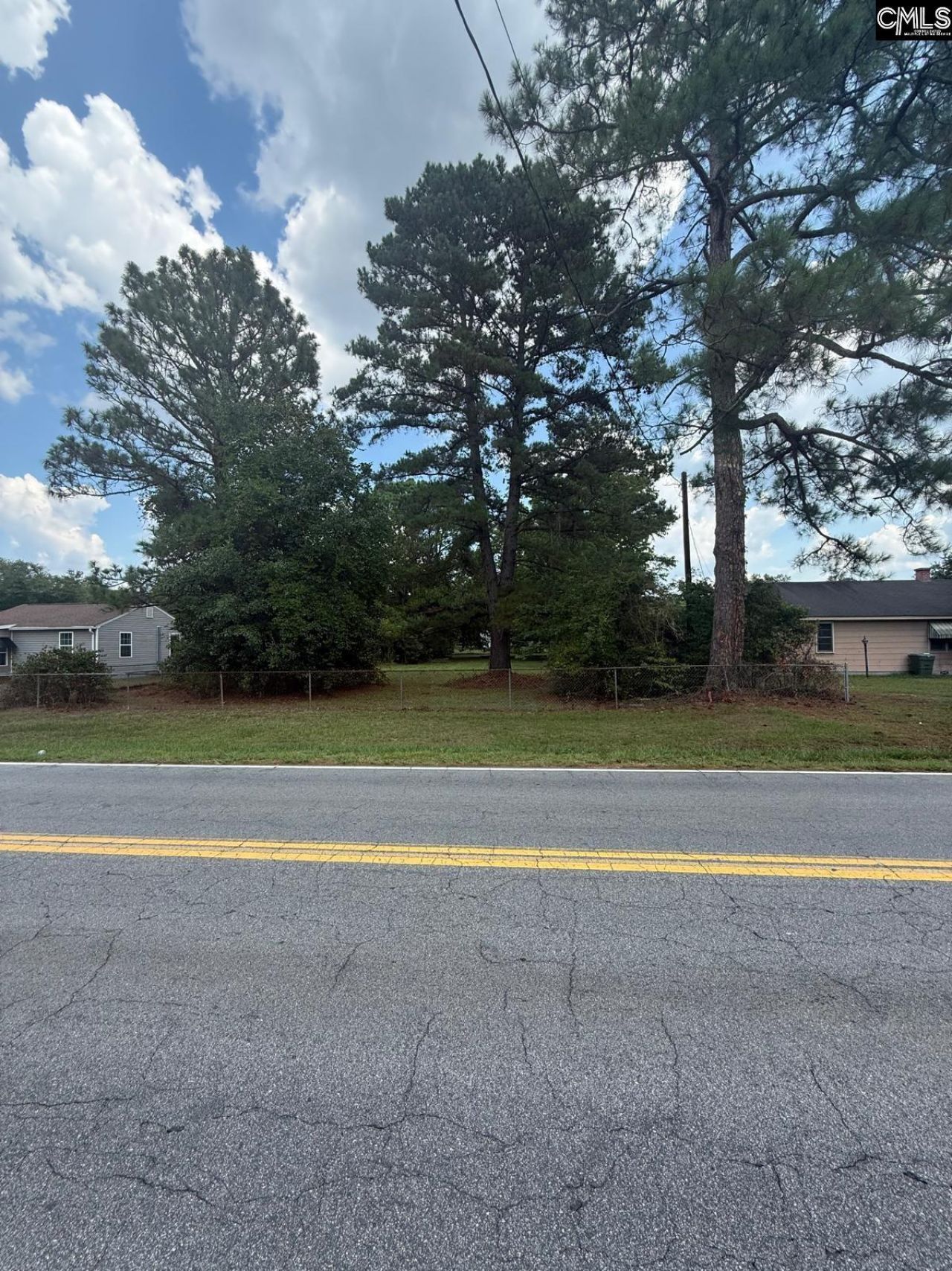 965 Boulevard Road  Photo 6