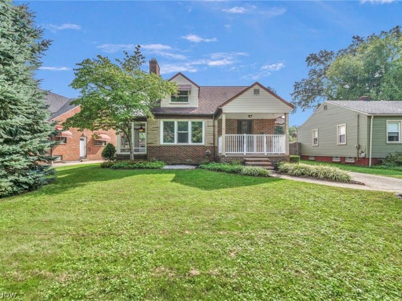 4051 Riveredge Road, Cleveland, OH 44111 Photo 1