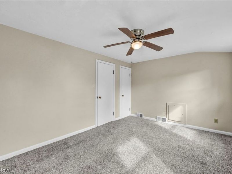 4051 Riveredge Road, Cleveland, OH 44111 Photo 37