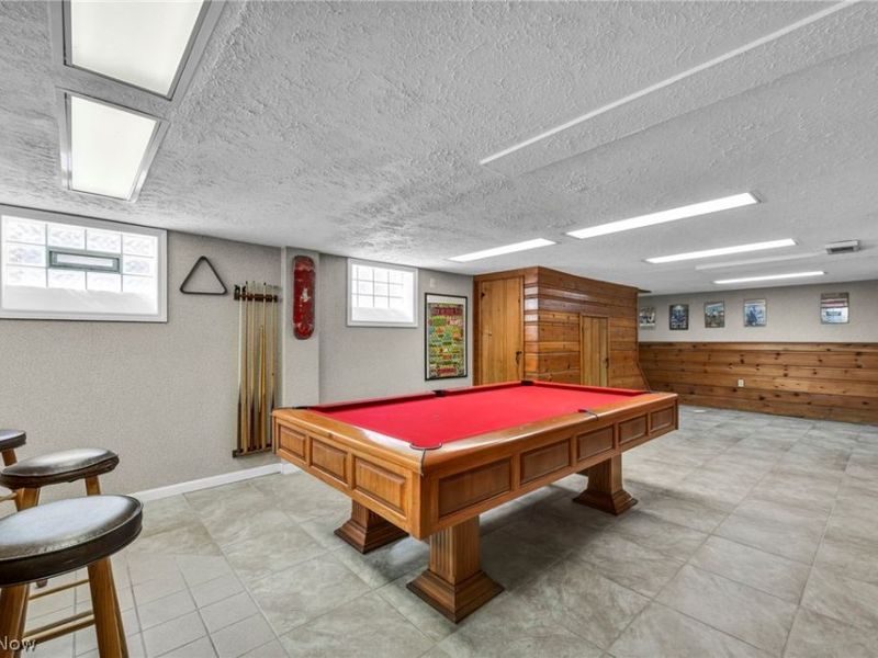 4051 Riveredge Road, Cleveland, OH 44111 Photo 39