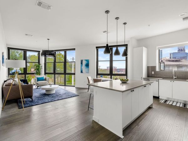 800 Embassy DR, Unit 337, Austin, TX 78702