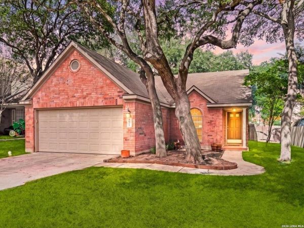 2516 Grove Park, Schertz, TX 78154