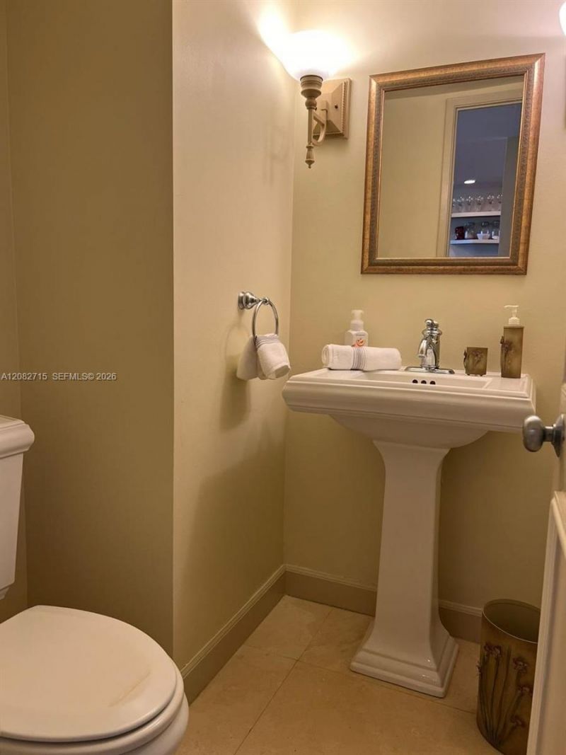 18151 NE 31st Ct, Unit 1005, Aventura, FL 33160 Photo
