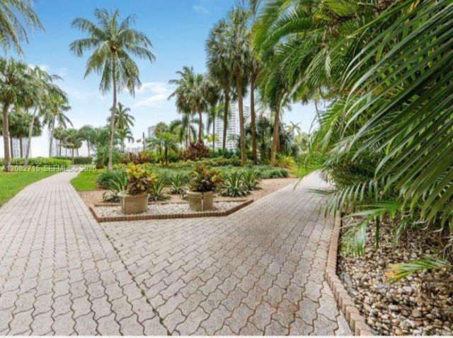 18151 NE 31st Ct, Unit 1005, Aventura, FL 33160 Photo