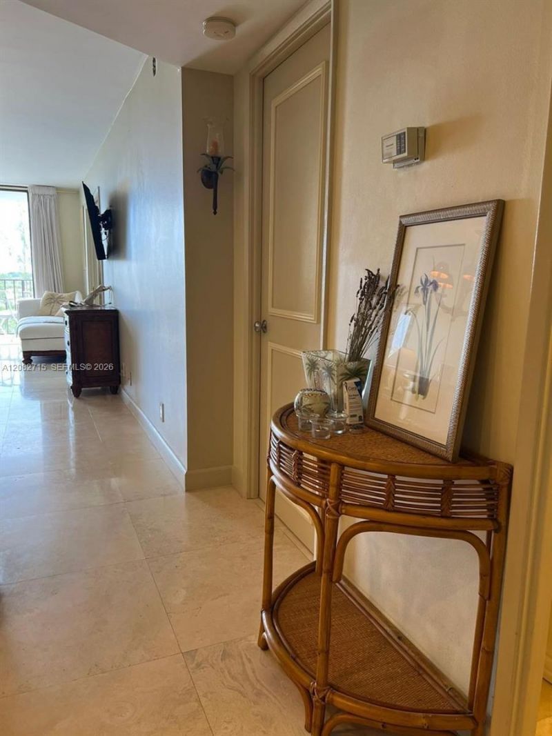 18151 NE 31st Ct, Unit 1005, Aventura, FL 33160 Photo