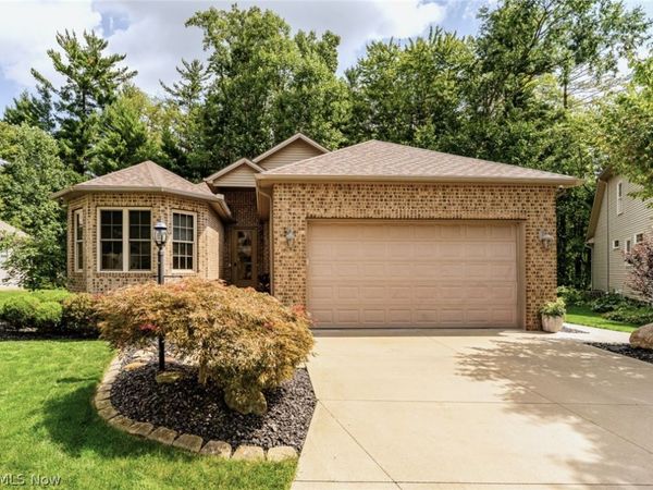 4650 Championship Court, Unit 14, Canfield, OH 44406