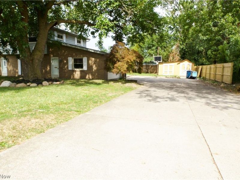 1426 W 39th Street, Lorain, OH 44053 Photo 3