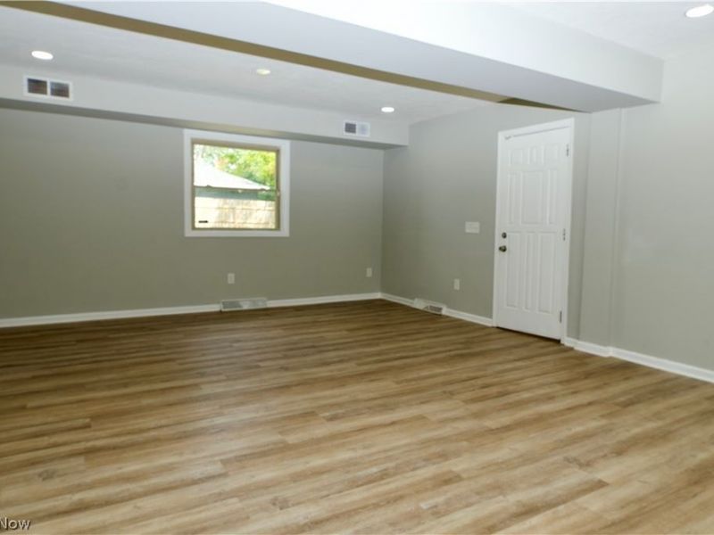 1426 W 39th Street, Lorain, OH 44053 Photo 36