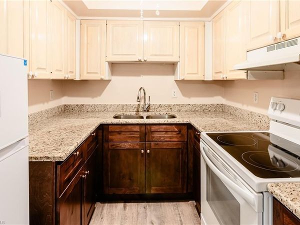 1047 Hartley AVE , Unit 109, MARCO ISLAND, FL 34145