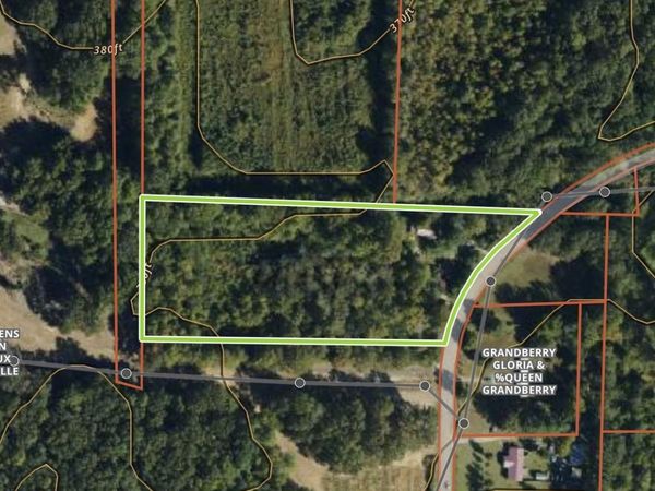 650 PERSON RD, Oakland, TN 38060
