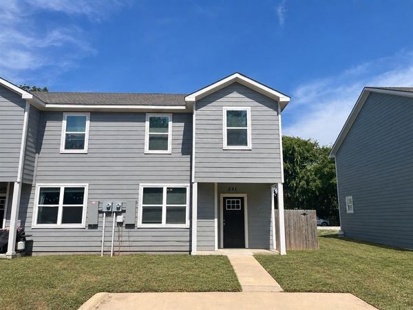 529-531 E Ball Street, Unit 531, Tom Bean, TX 75489
