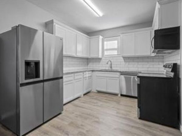 529-531 E Ball Street, Unit 531, Tom Bean, TX 75489