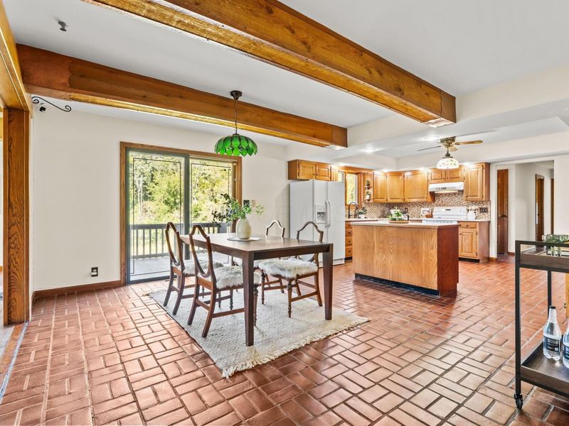 3191 Spring Valley Road, London, OH 43140 Photo 4
