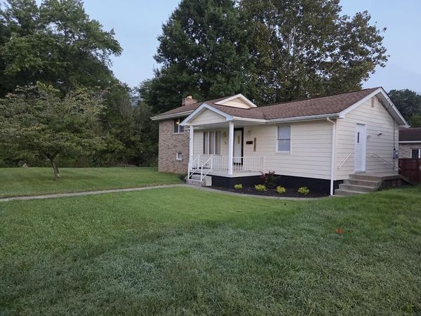 44 Vernon, Wheeling, WV 26003