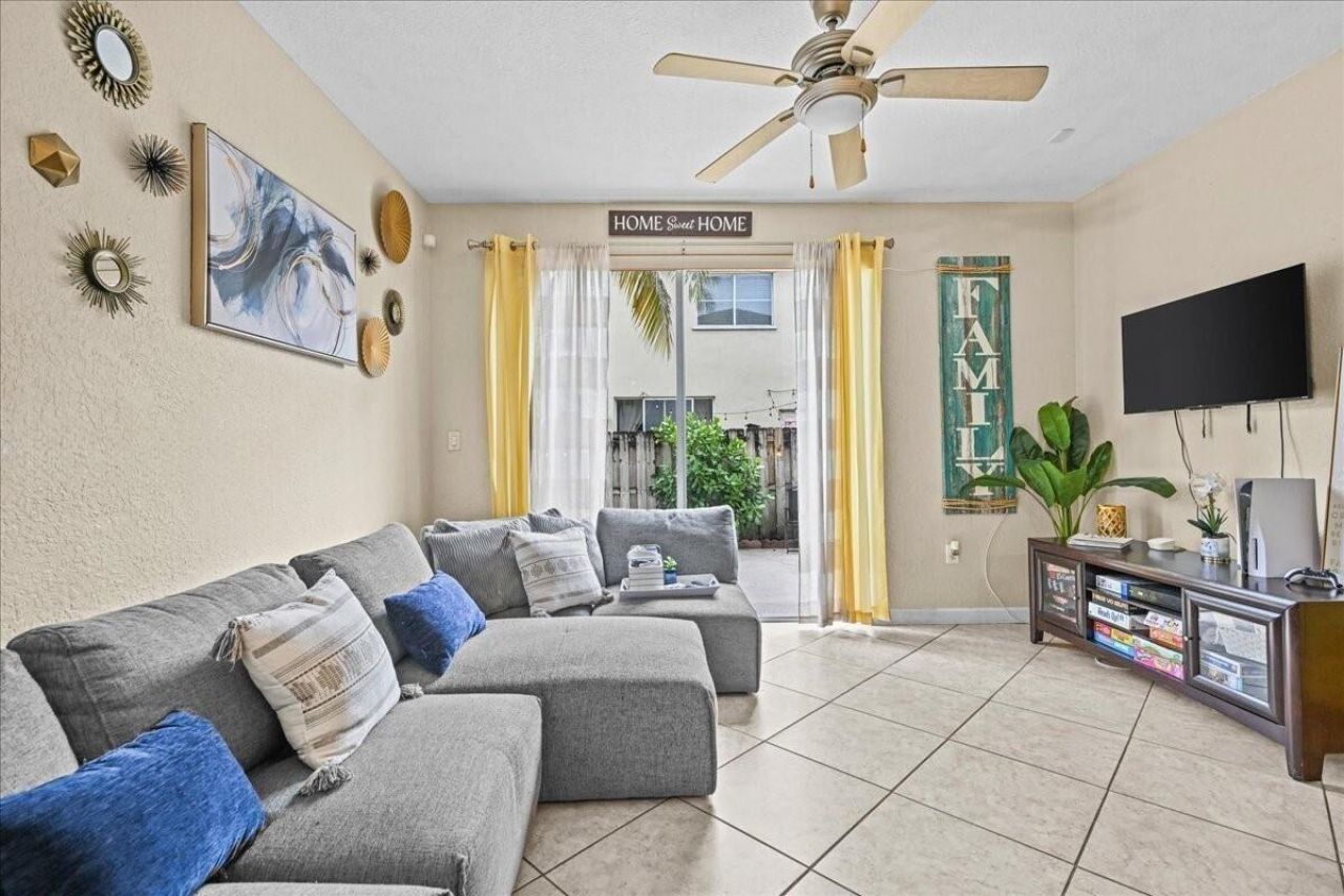 17064 SW 33rd Court, Miramar, FL 33027 Photo