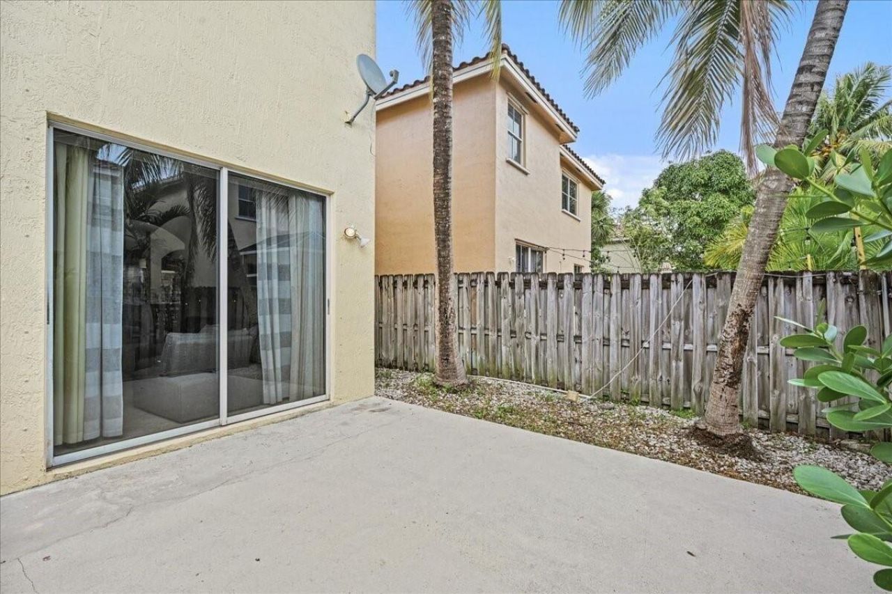 17064 SW 33rd Court, Miramar, FL 33027 Photo