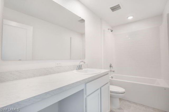 5020 N Rosebud Cir, Labelle, FL 33935 Photo