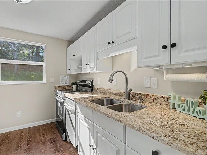 2933 Greenbrook Lane, Cincinnati, OH 45251 Photo 19