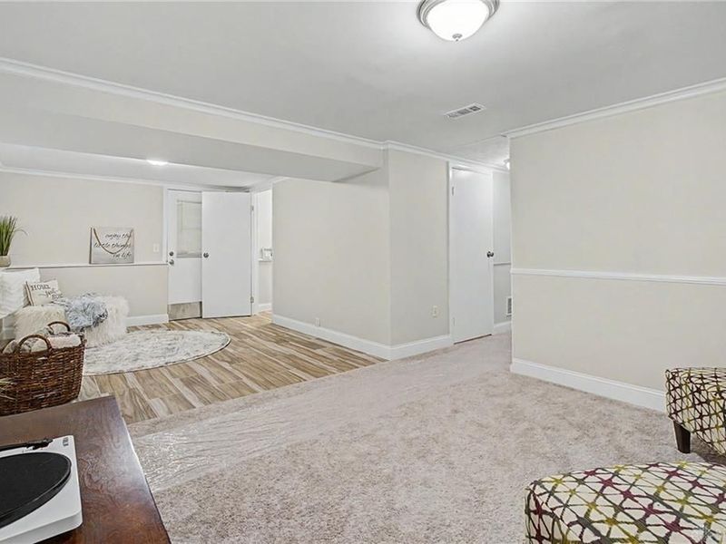 2933 Greenbrook Lane, Cincinnati, OH 45251 Photo 30