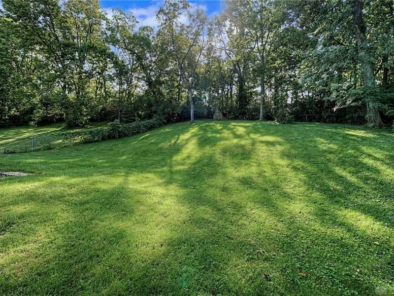 2933 Greenbrook Lane, Cincinnati, OH 45251 Photo 41