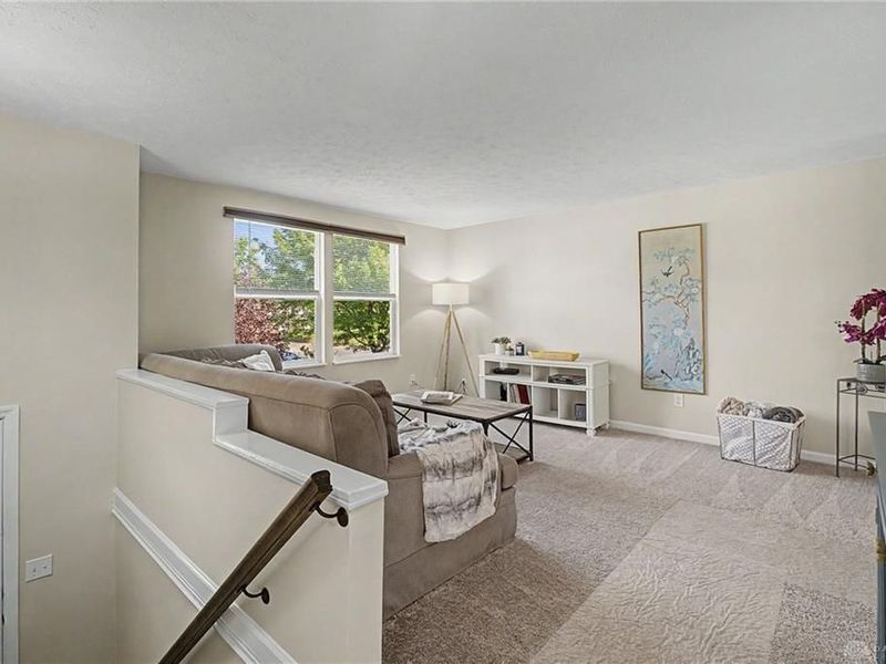 2933 Greenbrook Lane, Cincinnati, OH 45251 Photo 6
