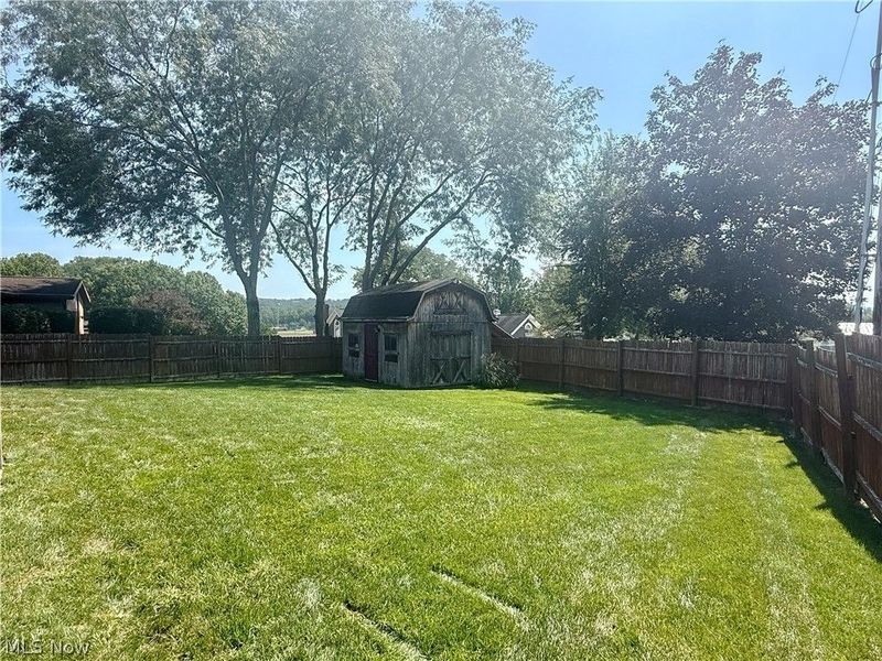 312 Donahey Avenue NE, New Philadelphia, OH 44663 Photo 23
