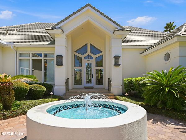 105 MIDDLETON Place, Ponte Vedra Beach, FL 32082