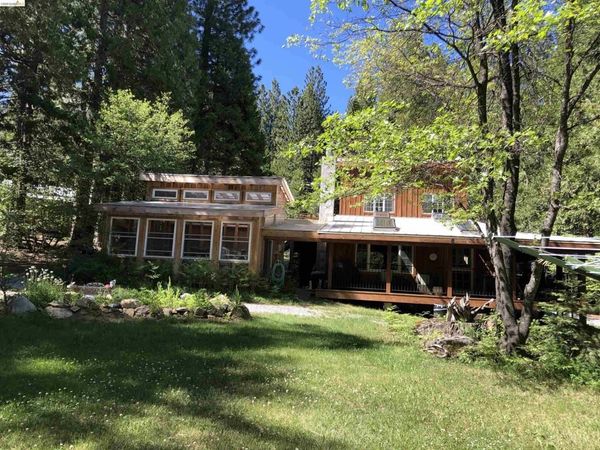 2495 Hangtree Trail, Arnold, CA 95223