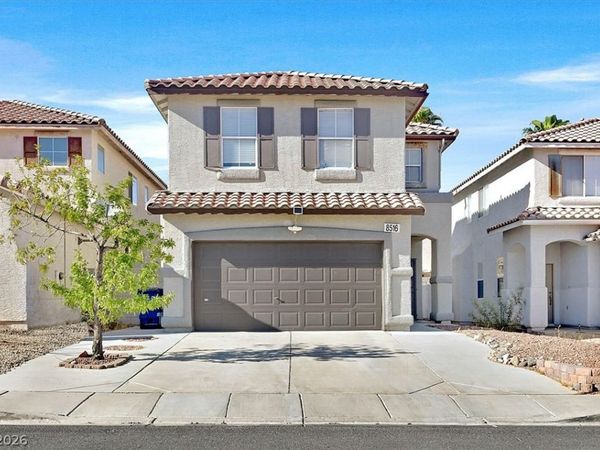 8516 Sonnet Court , Las Vegas, NV 89147