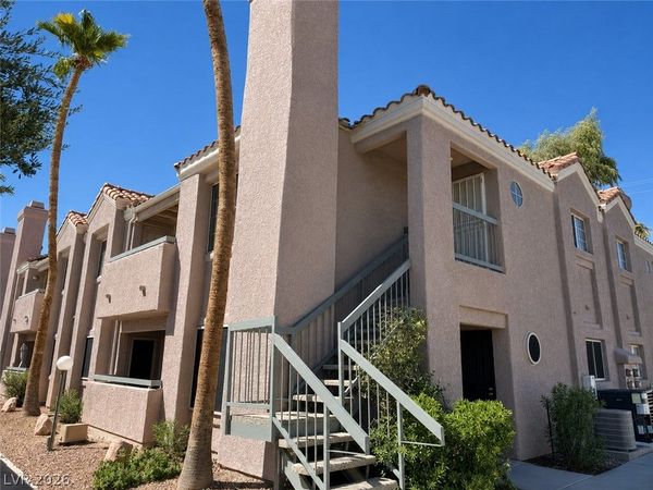 1375 E Hacienda Avenue, Unit 218, Las Vegas, NV 89119