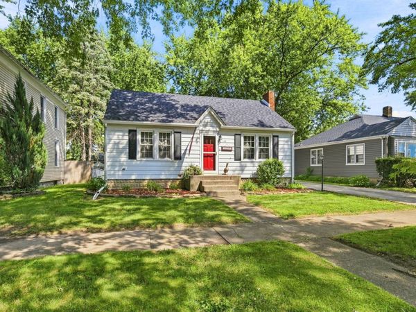 748 E Jackson Street , Morris, IL 60450