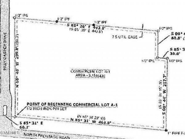 N Frontage Road, Columbus, MS 39701