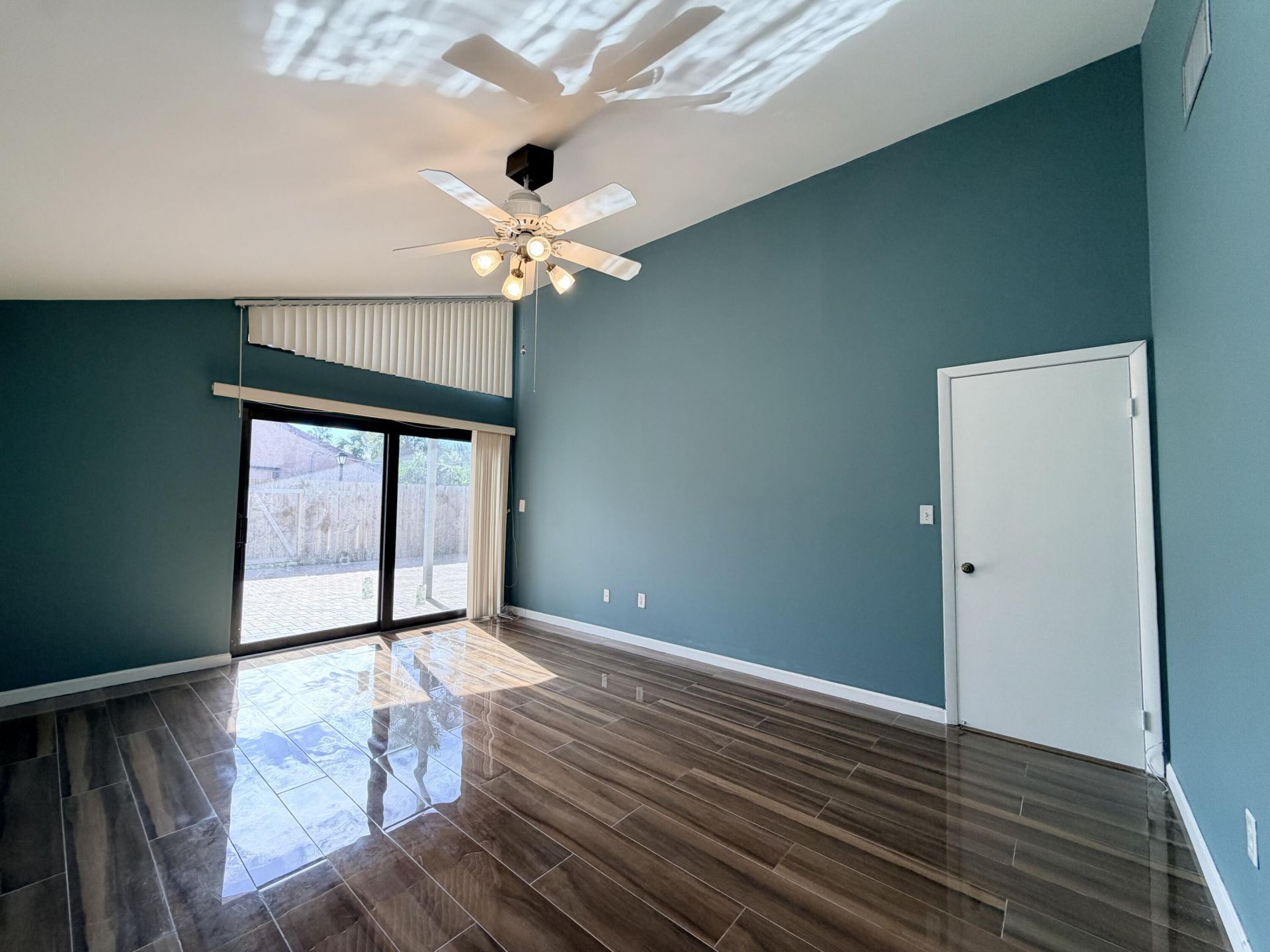 1720 NW 73rd Avenue, Plantation, FL 33313 Photo
