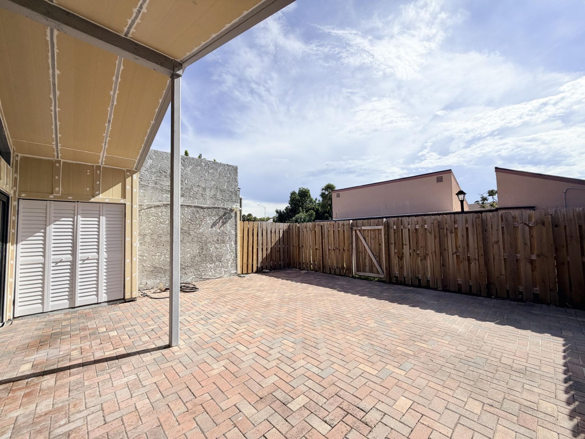1720 NW 73rd Avenue, Plantation, FL 33313 Photo