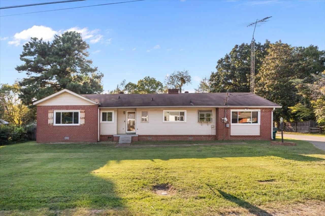 116 Hillhaven Dr , Waverly, TN 37185 Main Photo