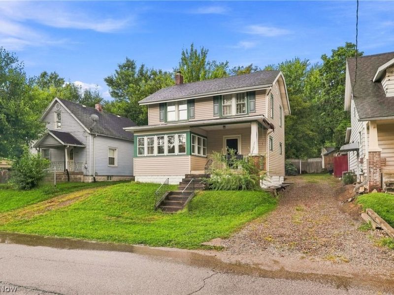 1270 Alberta Street, Barberton, OH 44203 Photo 2