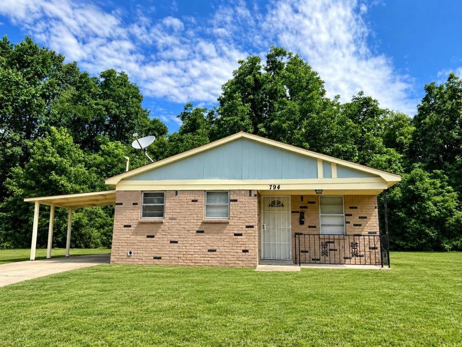 Property Image 1