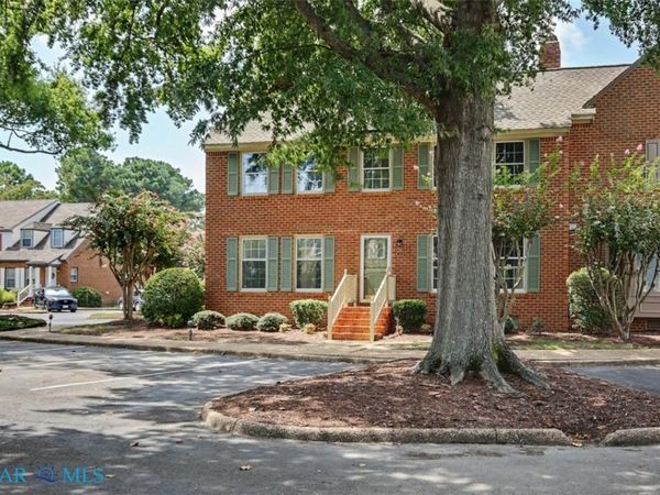 19 Capps Qtrs, Unit 1, Hampton, VA 23669