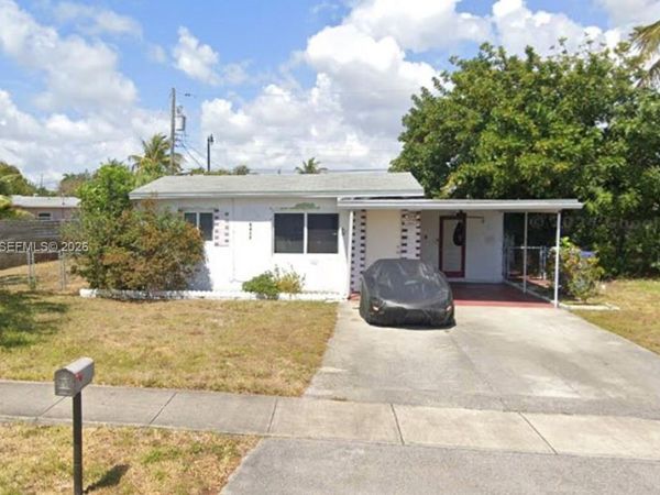 2617 NE 16th Ave , Pompano Beach, FL 33064