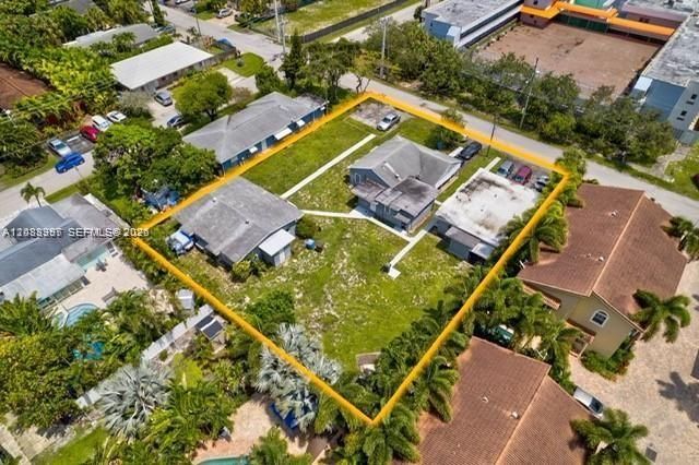 1271 NE 32nd St , Oakland Park, FL 33334 Photo