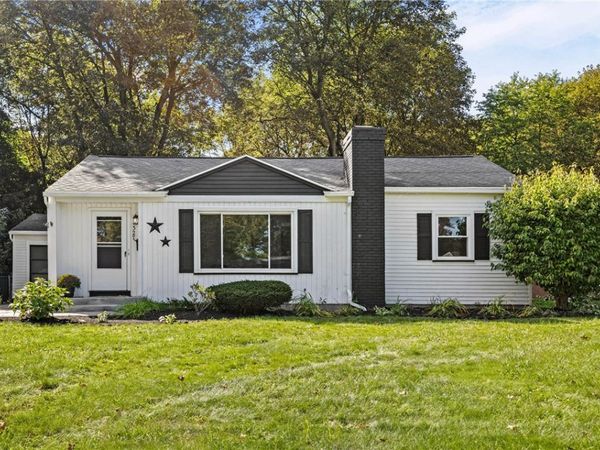 327 Kimberly Drive, Rochester, NY 14610