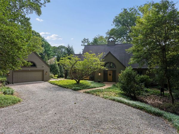 40 Heron Point Lane , Hartfield, VA 23071
