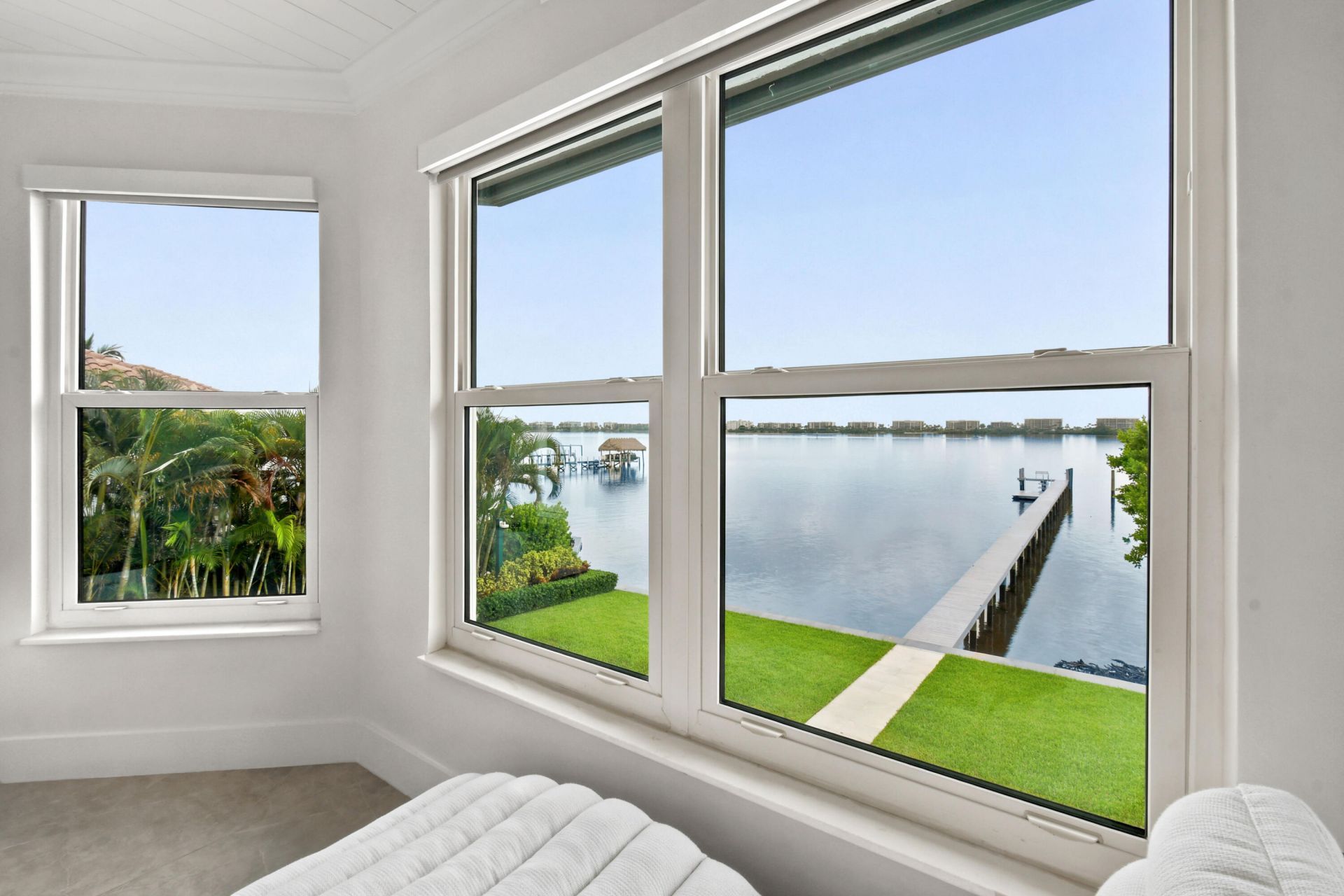3 Lakeside Palms Court, Lake Worth Beach, FL 33460 Photo