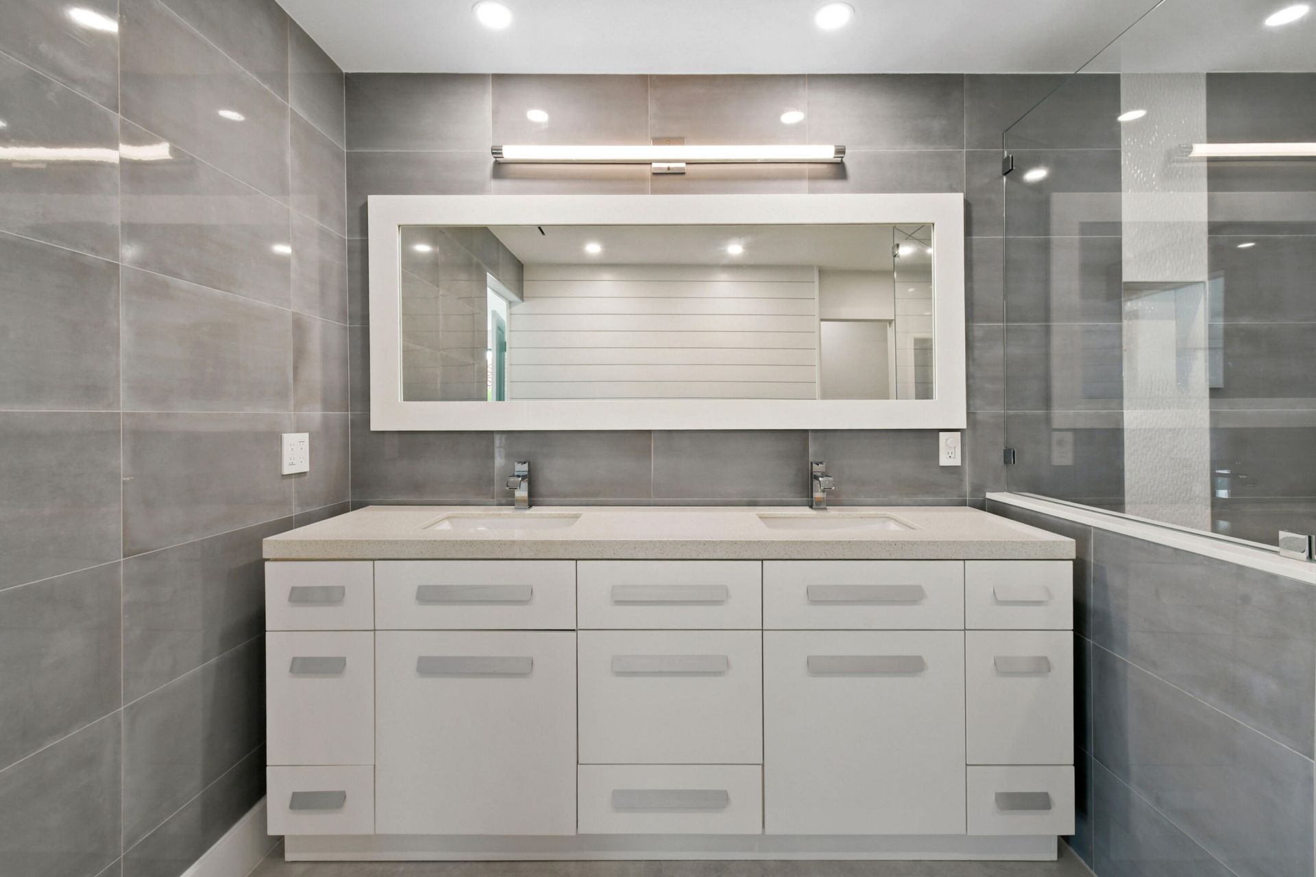 3 Lakeside Palms Court, Lake Worth Beach, FL 33460 Photo