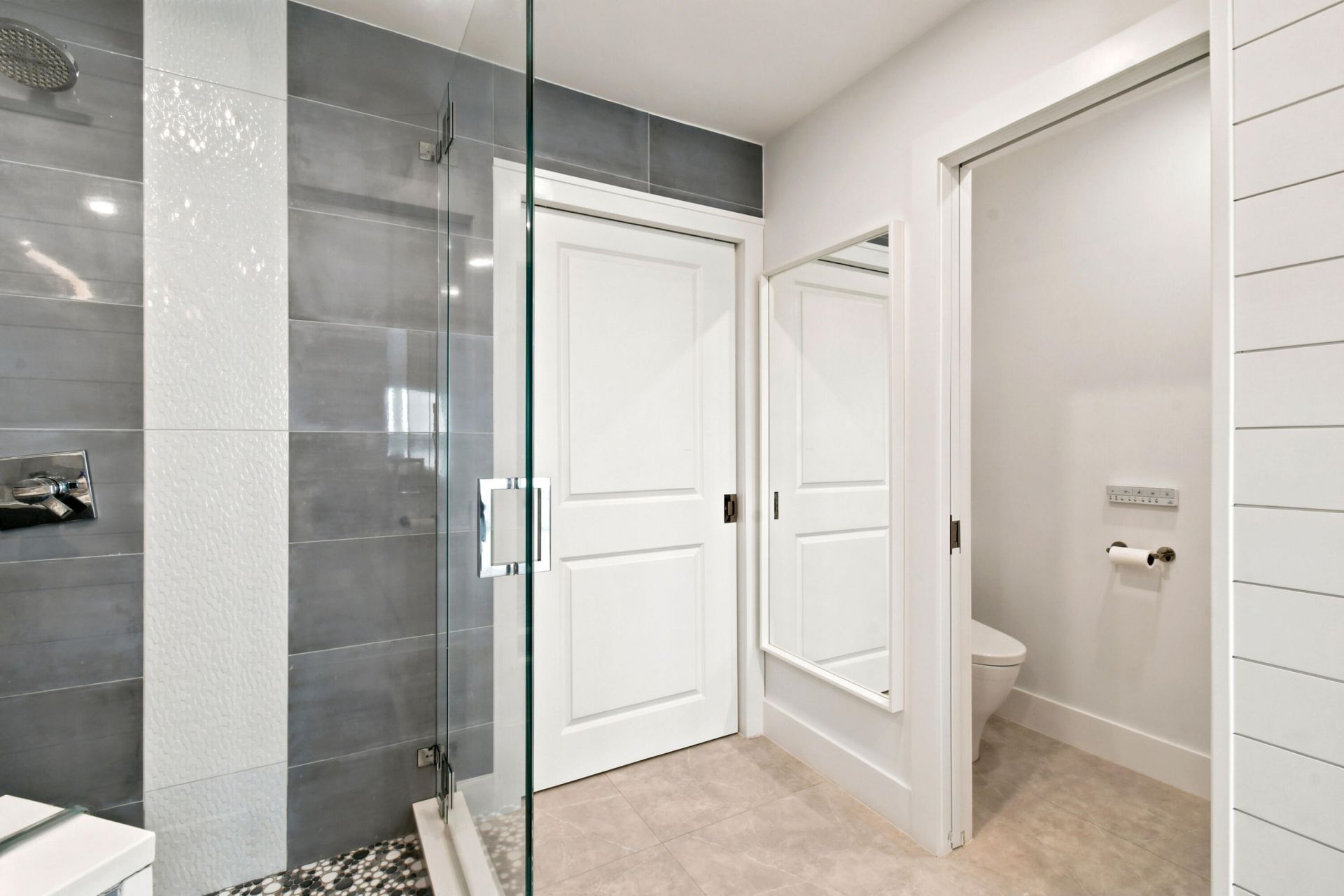 3 Lakeside Palms Court, Lake Worth Beach, FL 33460 Photo