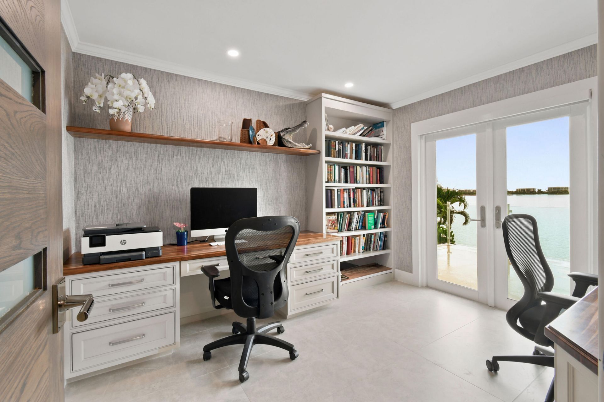 3 Lakeside Palms Court, Lake Worth Beach, FL 33460 Photo