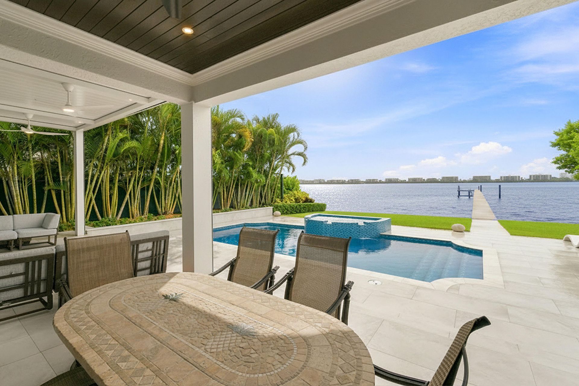 3 Lakeside Palms Court, Lake Worth Beach, FL 33460 Photo