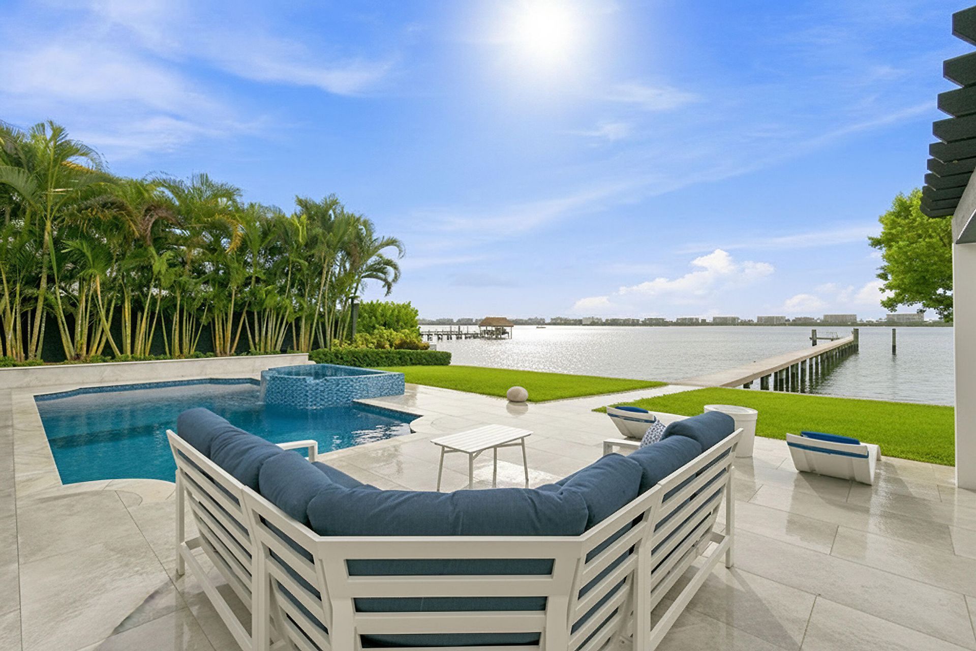 3 Lakeside Palms Court, Lake Worth Beach, FL 33460 Photo