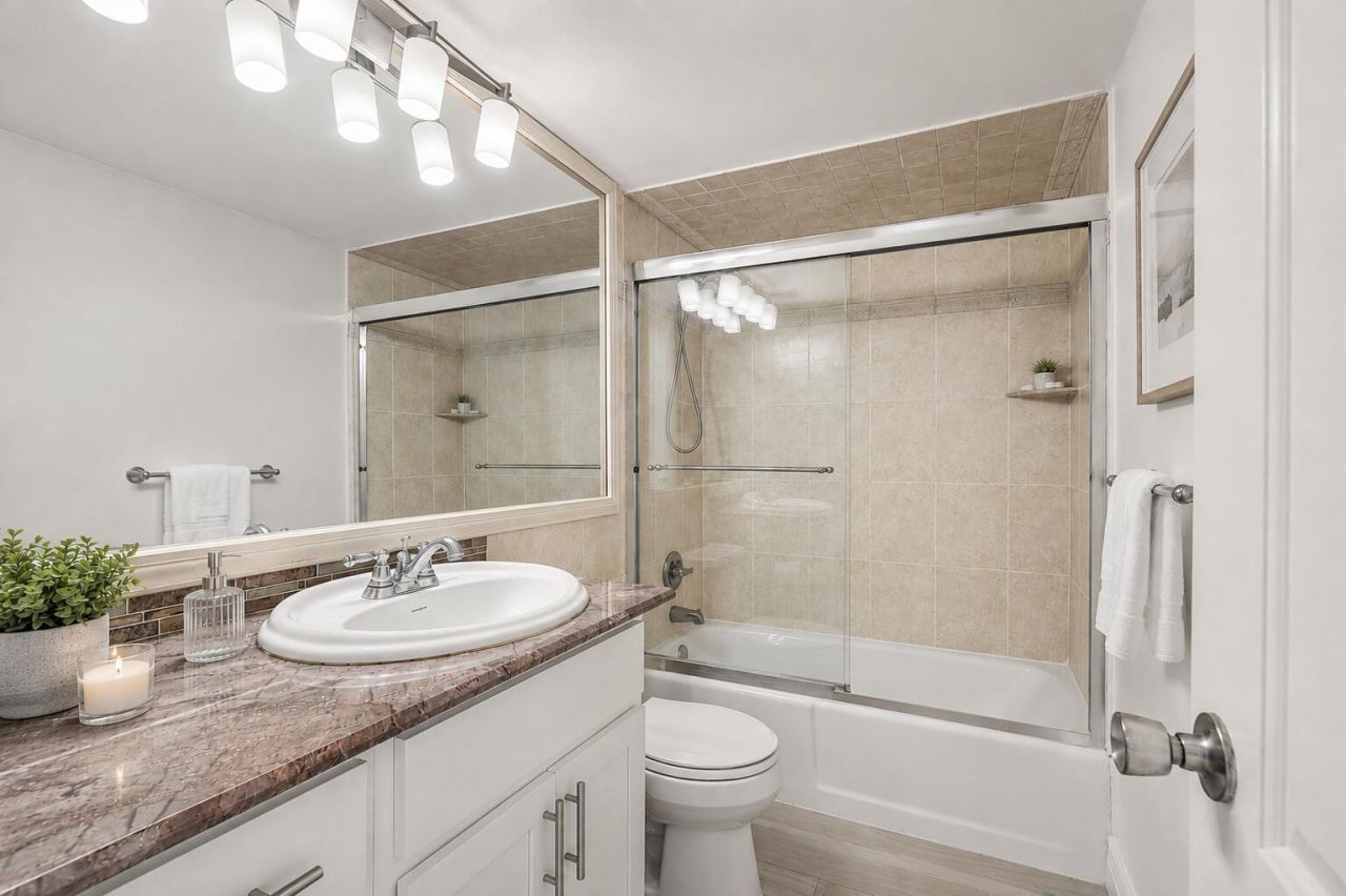 1021 Hillsboro Mile, Unit 607, Hillsboro Beach, FL 33062 Photo